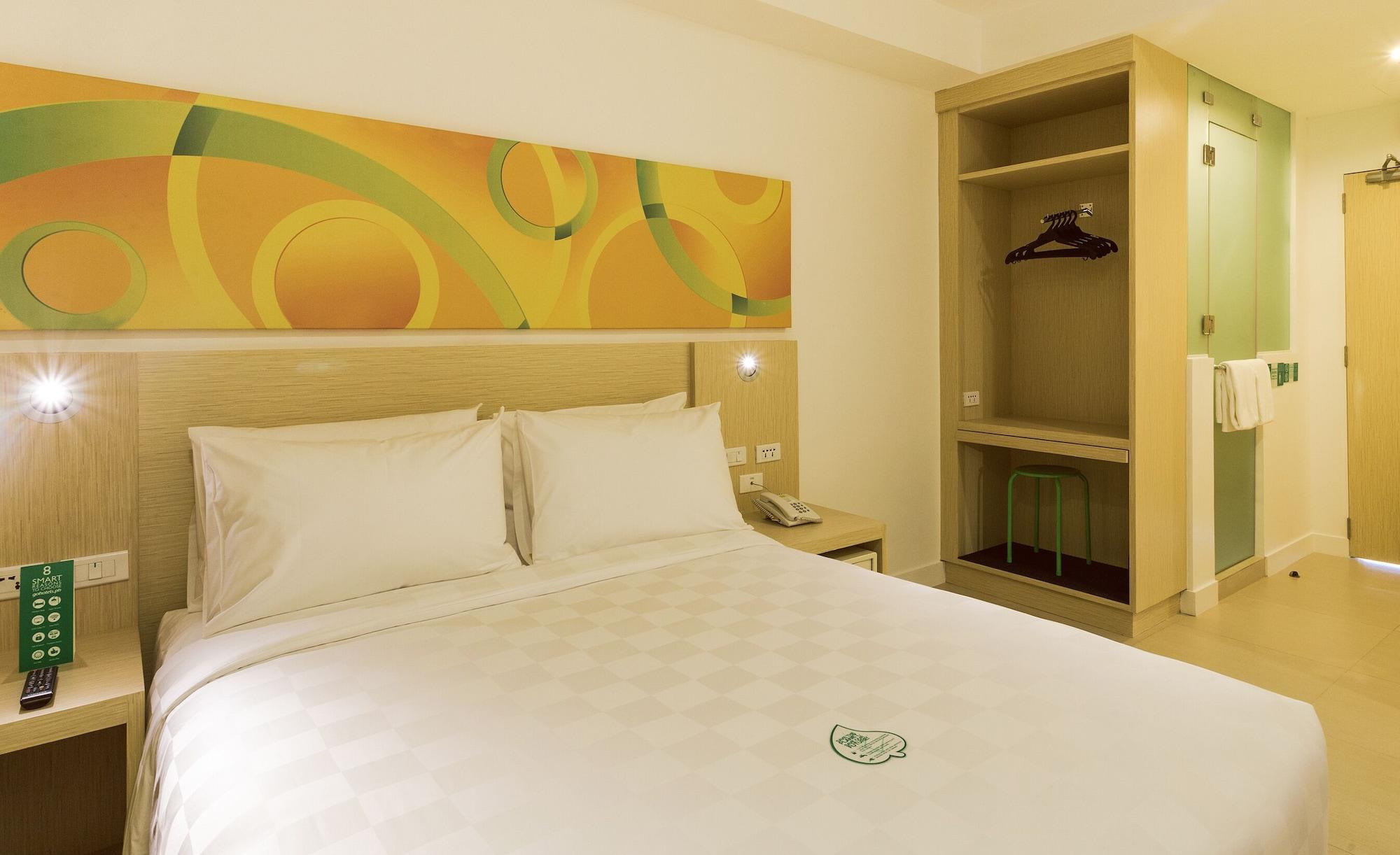 Go Hotels Timog Quezon City Zewnętrze zdjęcie