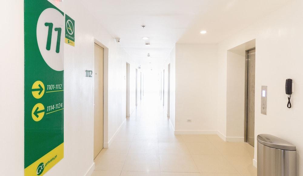 Go Hotels Timog Quezon City Zewnętrze zdjęcie