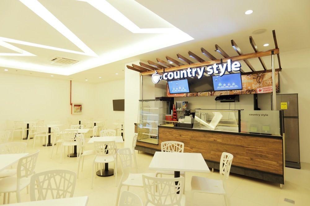 Go Hotels Timog Quezon City Zewnętrze zdjęcie